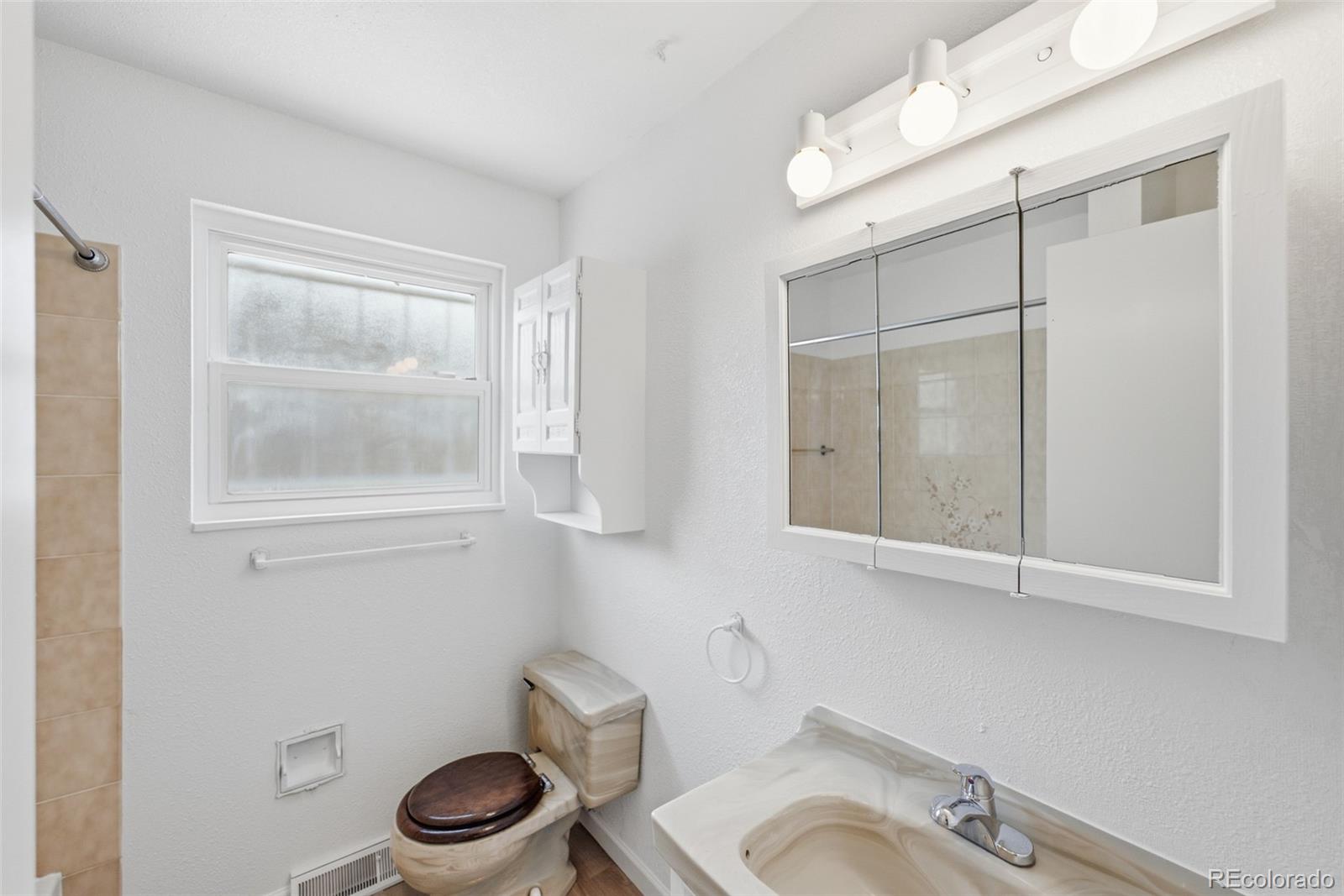 MLS Image #7 for 745  mobile street,aurora, Colorado