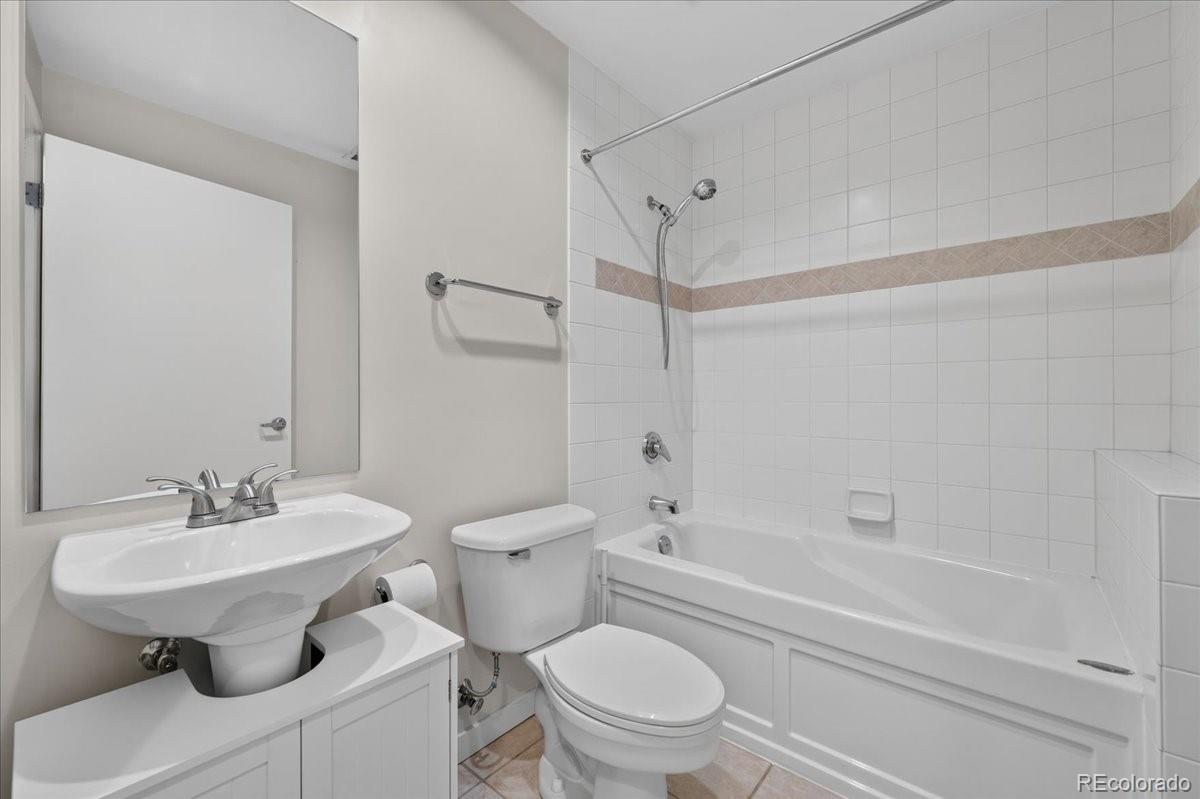 MLS Image #21 for 3201 n shoshone street,denver, Colorado