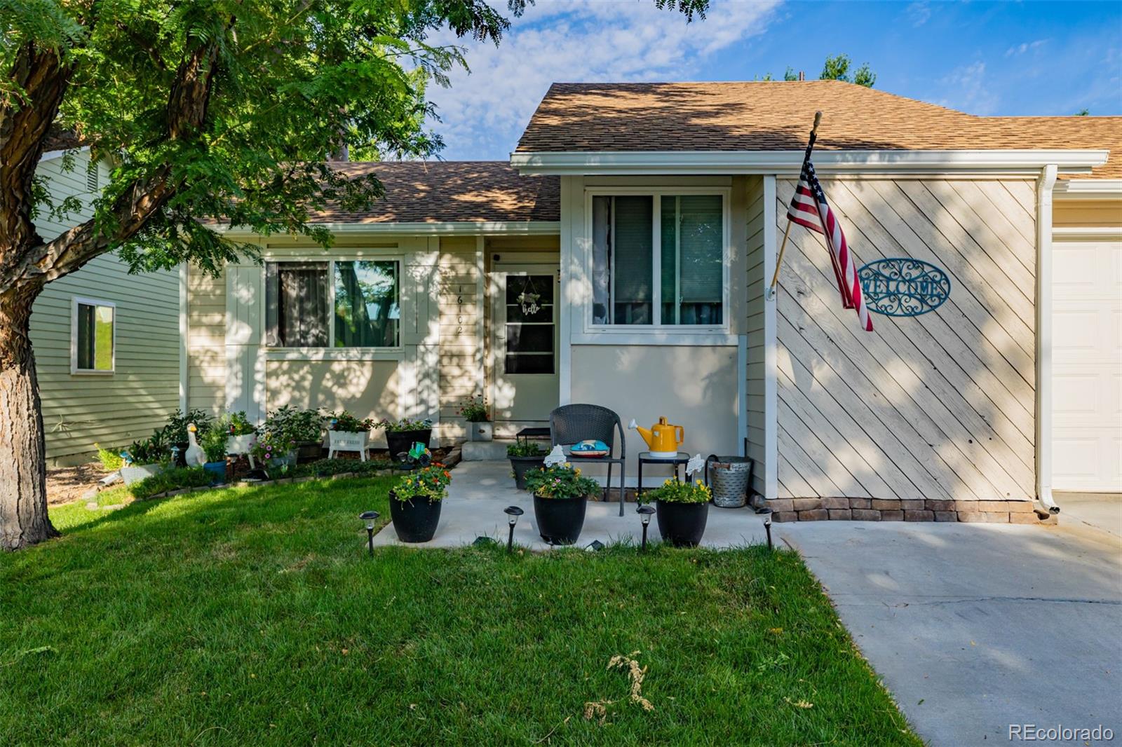 MLS Image #1 for 16102 e radcliff place,aurora, Colorado