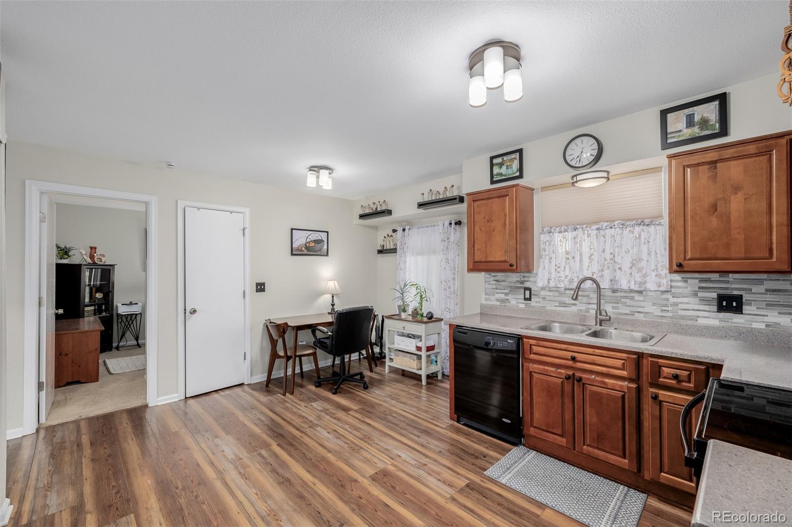 MLS Image #16 for 16102 e radcliff place,aurora, Colorado