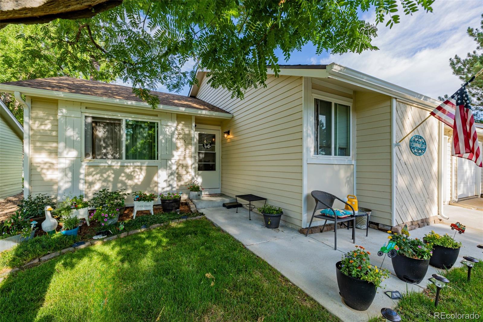 MLS Image #5 for 16102 e radcliff place,aurora, Colorado