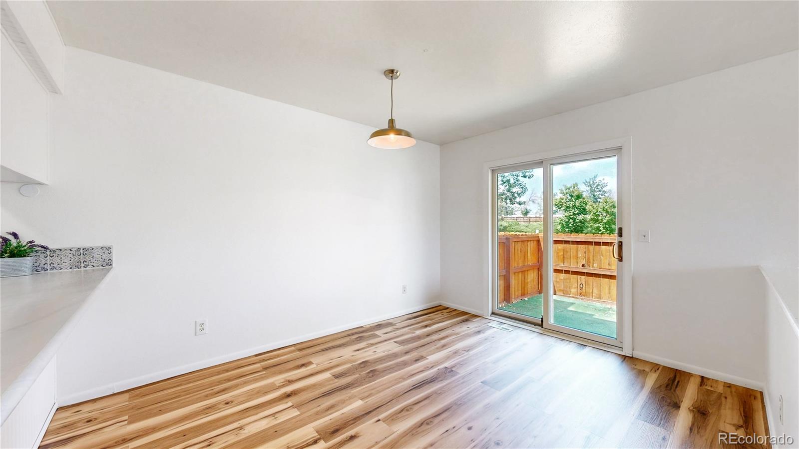 MLS Image #11 for 8792  chase drive,arvada, Colorado
