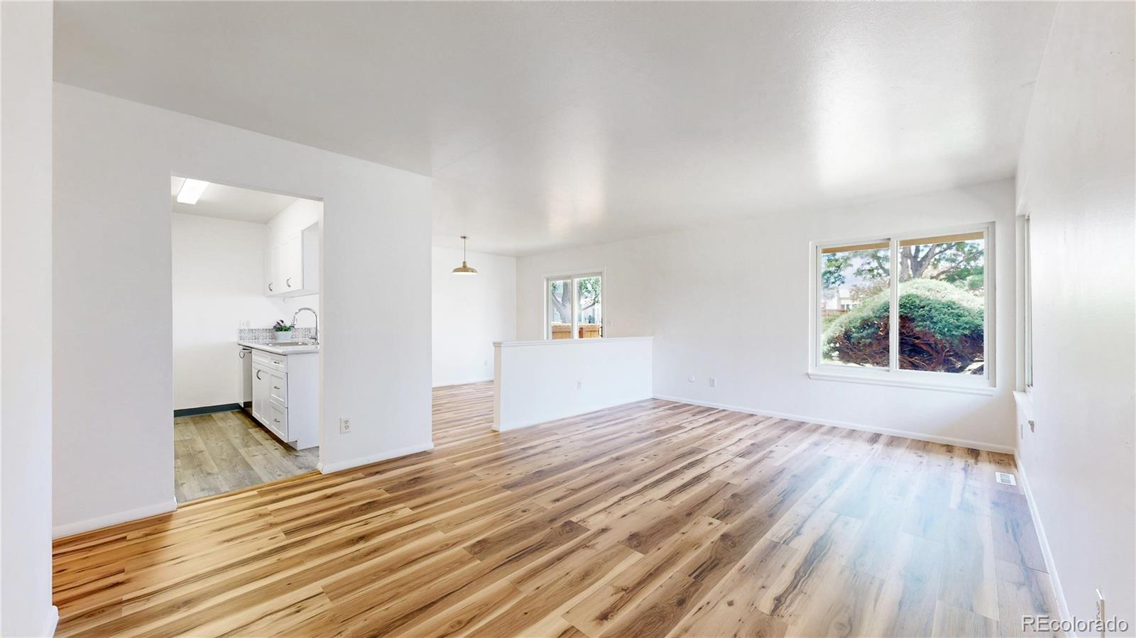 MLS Image #5 for 8792  chase drive,arvada, Colorado