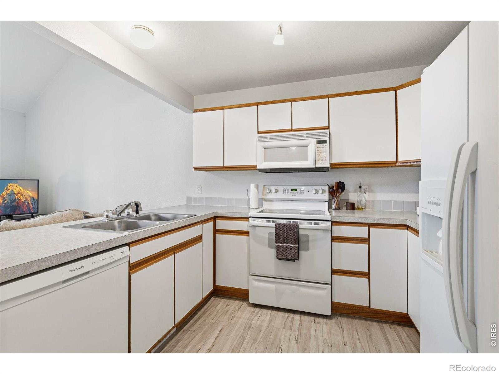 MLS Image #12 for 2929  ross drive,fort collins, Colorado