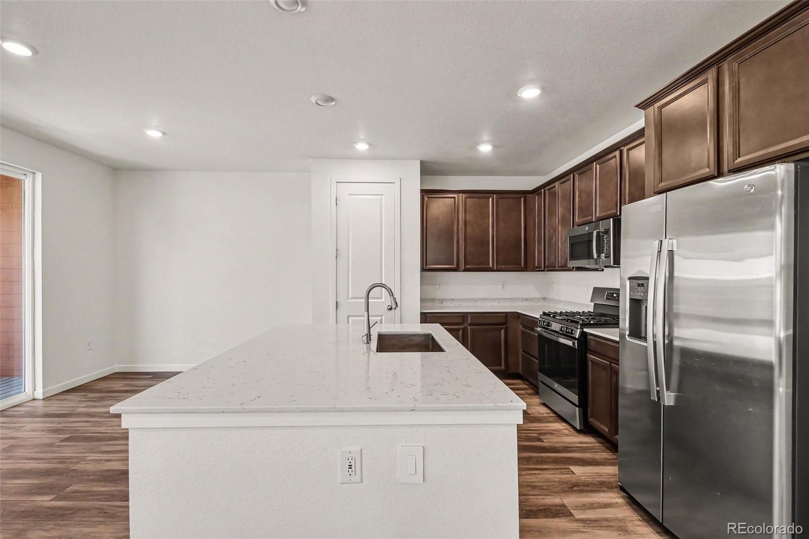 MLS Image #3 for 17409 e 95th place,commerce city, Colorado