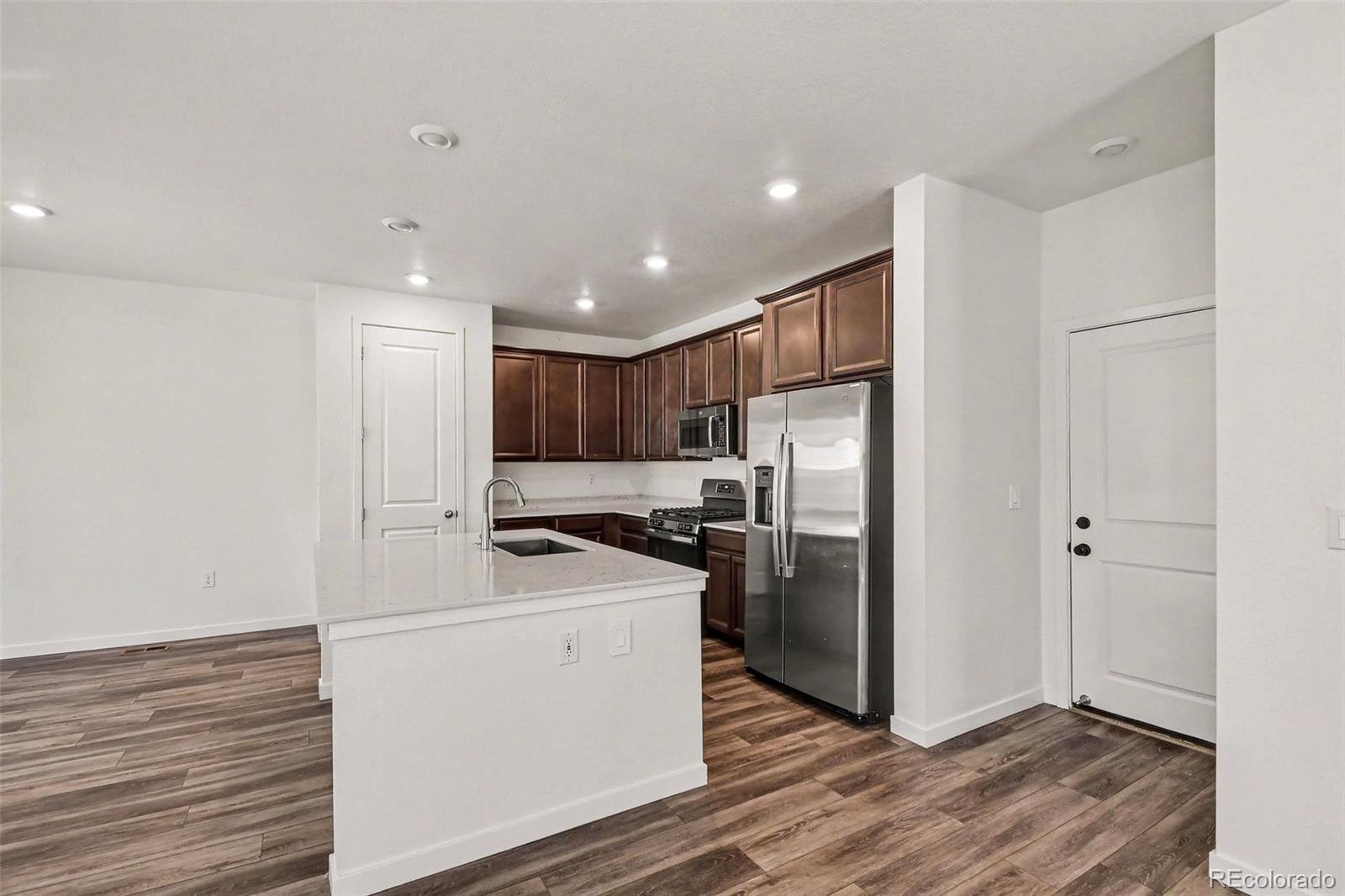 MLS Image #4 for 17409 e 95th place,commerce city, Colorado