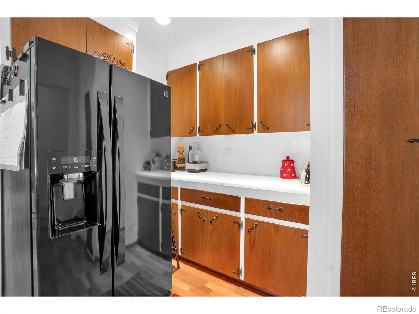 MLS Image #13 for 905 w 3rd avenue,broomfield, Colorado
