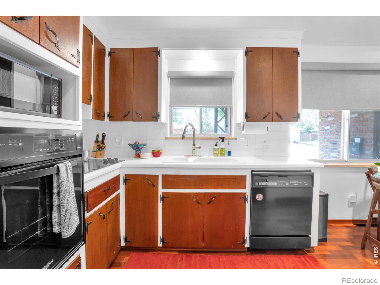 MLS Image #15 for 905 w 3rd avenue,broomfield, Colorado