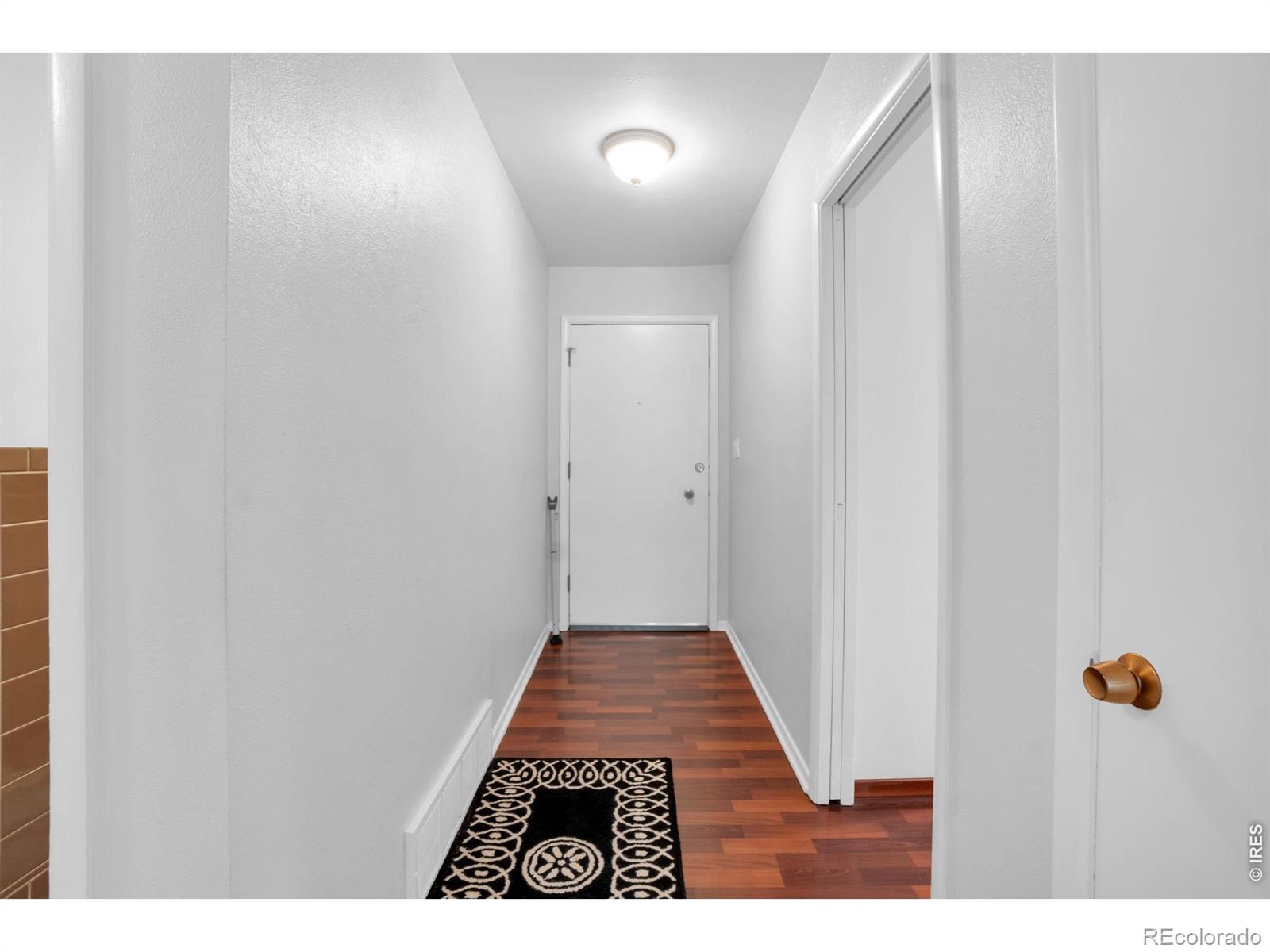 MLS Image #7 for 905 w 3rd avenue,broomfield, Colorado