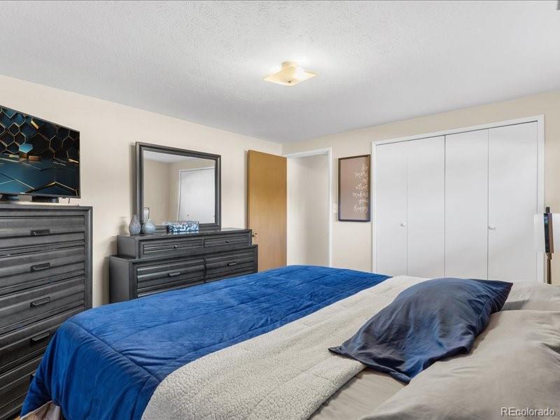 MLS Image #24 for 1800 s monaco street parkway,denver, Colorado