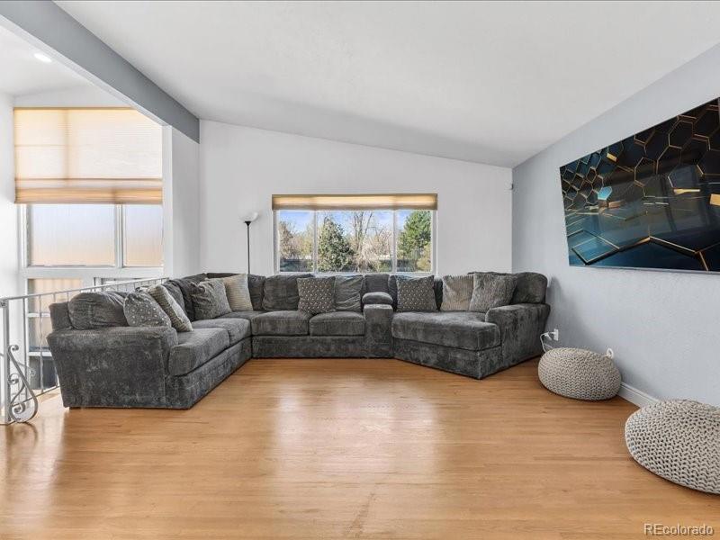 MLS Image #5 for 1800 s monaco street parkway,denver, Colorado