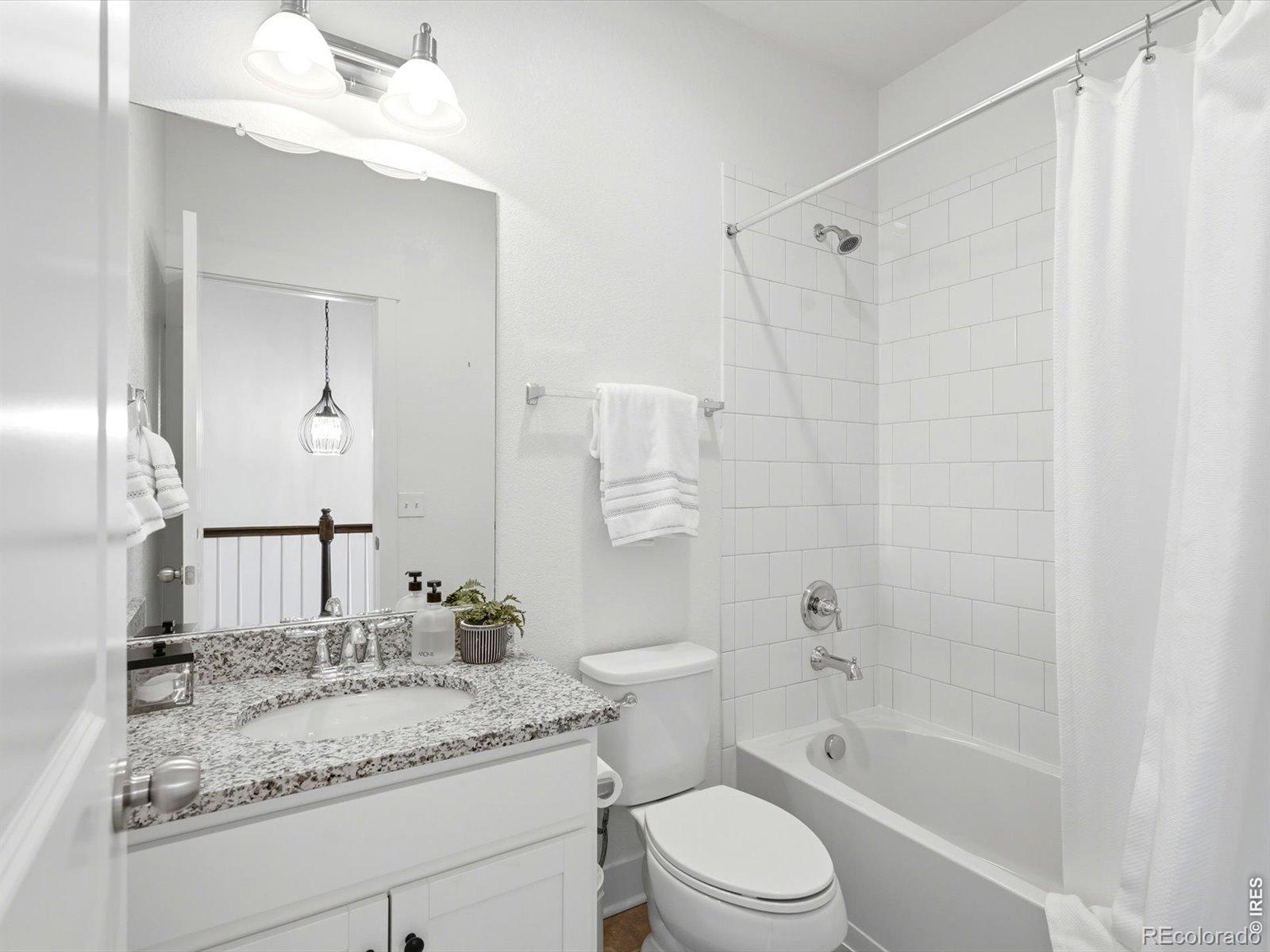 MLS Image #26 for 5769  boston street,denver, Colorado