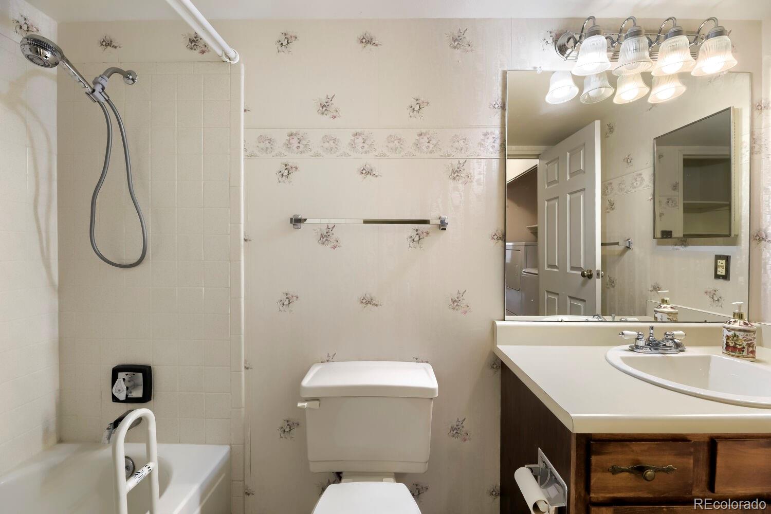 MLS Image #12 for 13991 e marina drive,aurora, Colorado