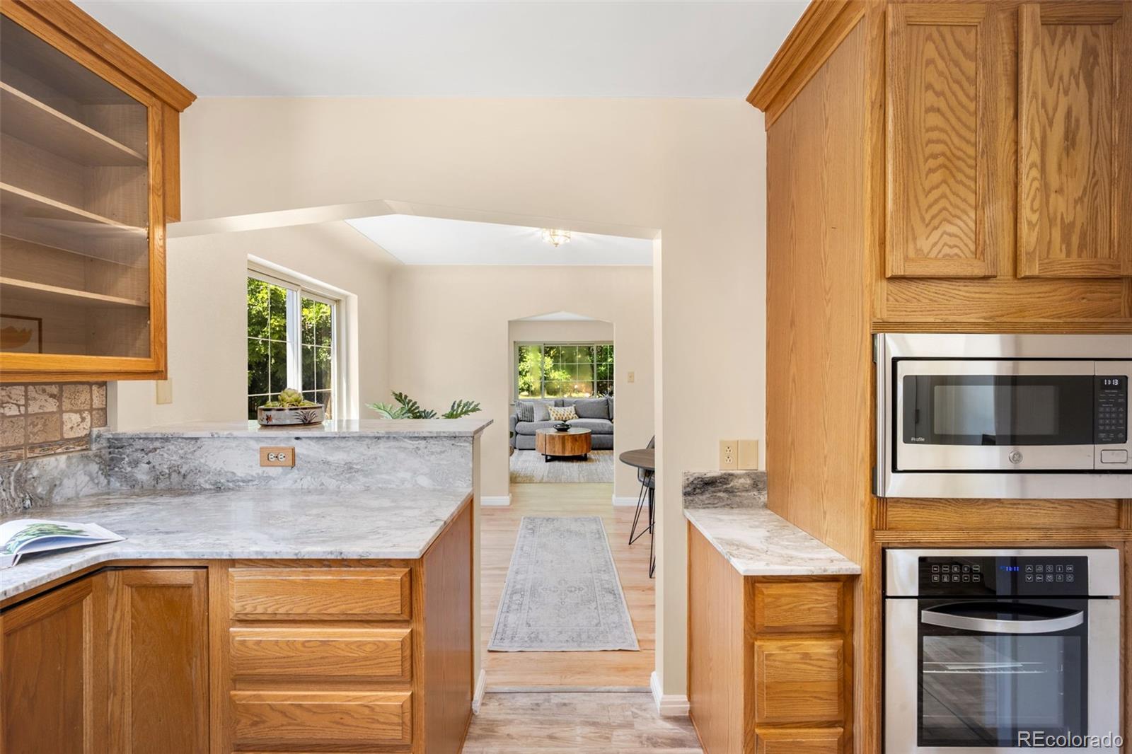 MLS Image #20 for 1370  newport street,denver, Colorado