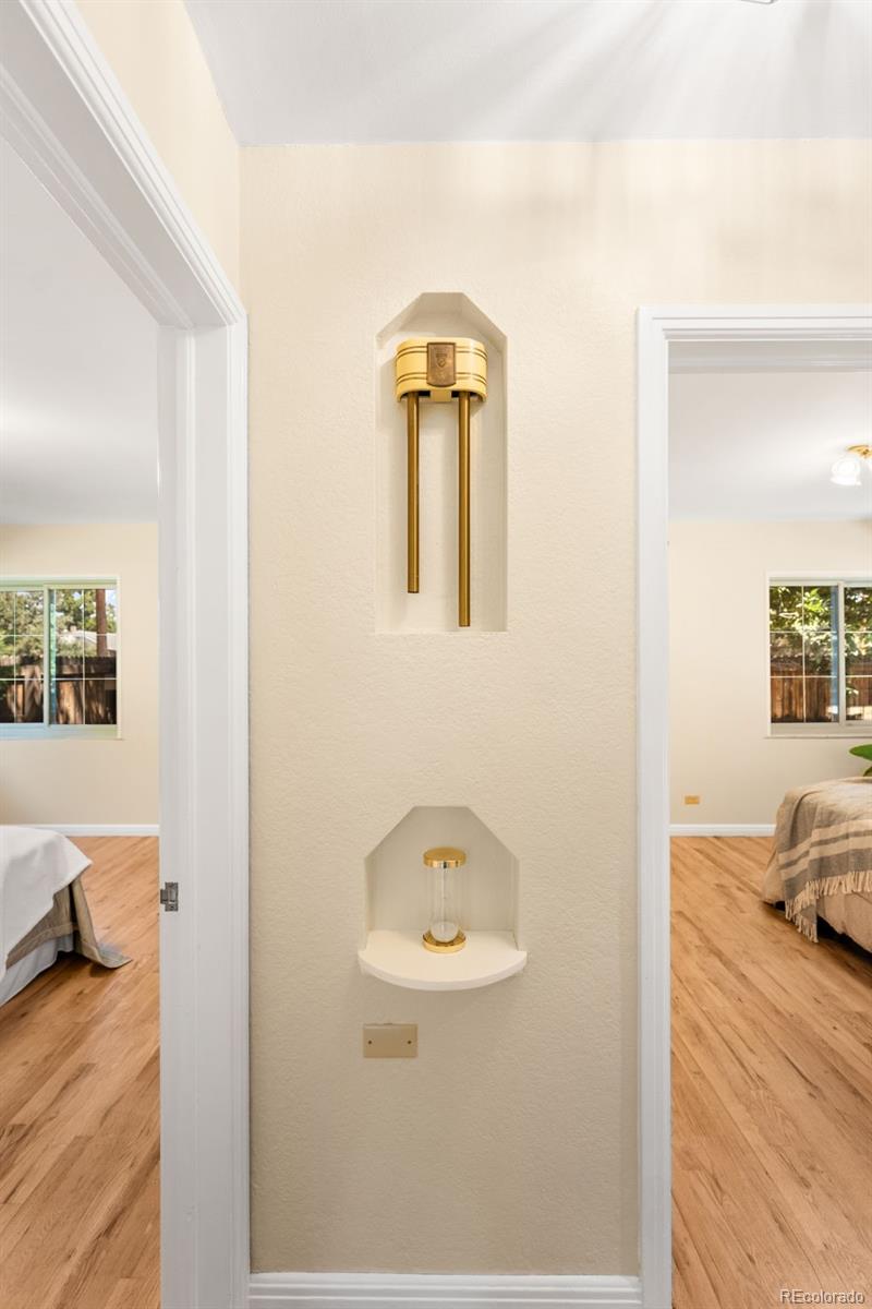 MLS Image #25 for 1370  newport street,denver, Colorado