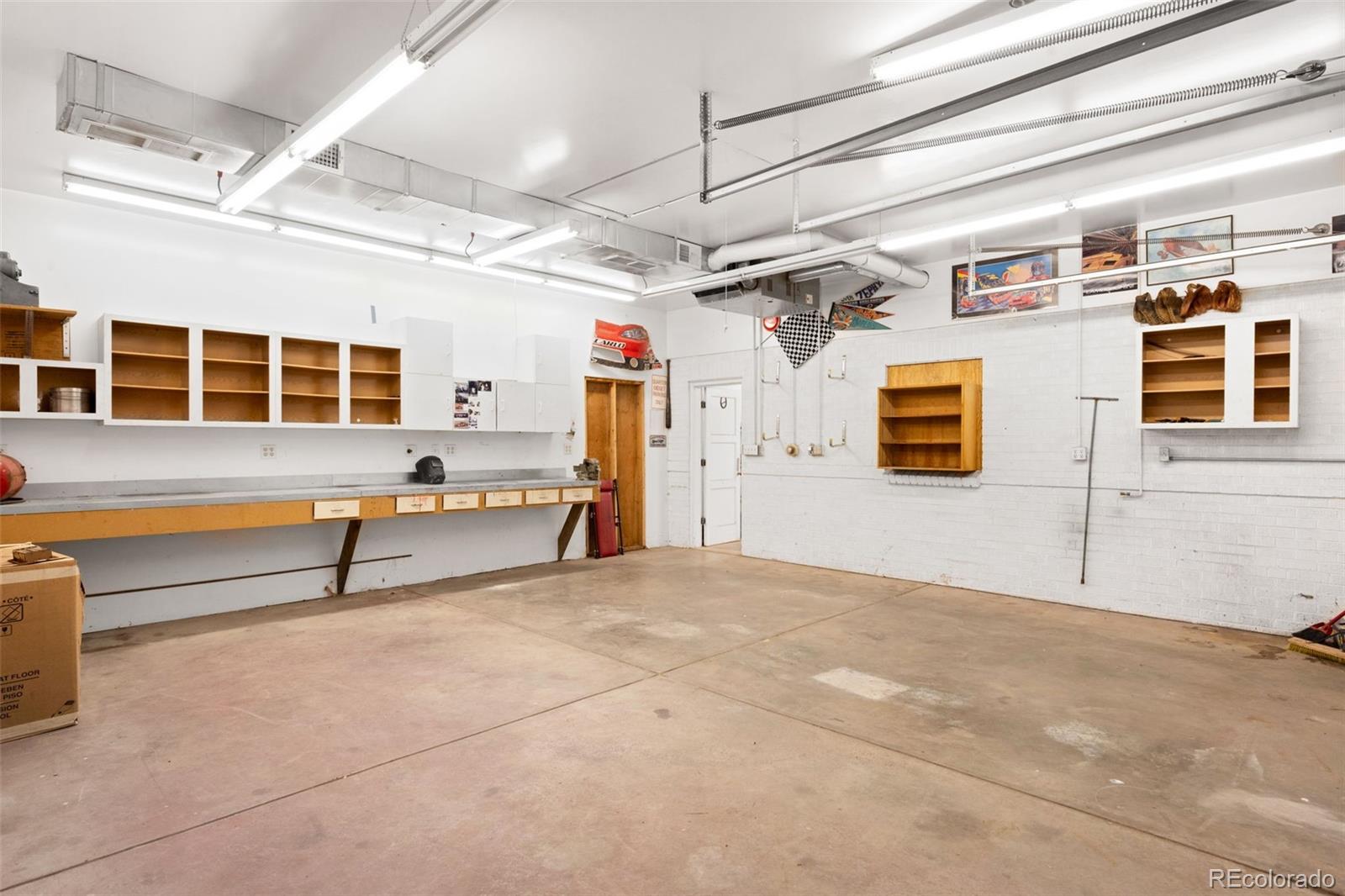 MLS Image #30 for 1370  newport street,denver, Colorado