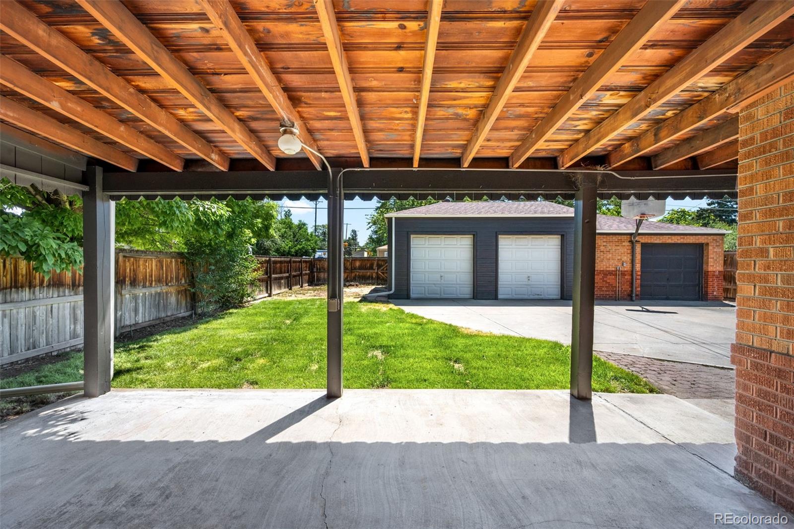 MLS Image #36 for 1370  newport street,denver, Colorado