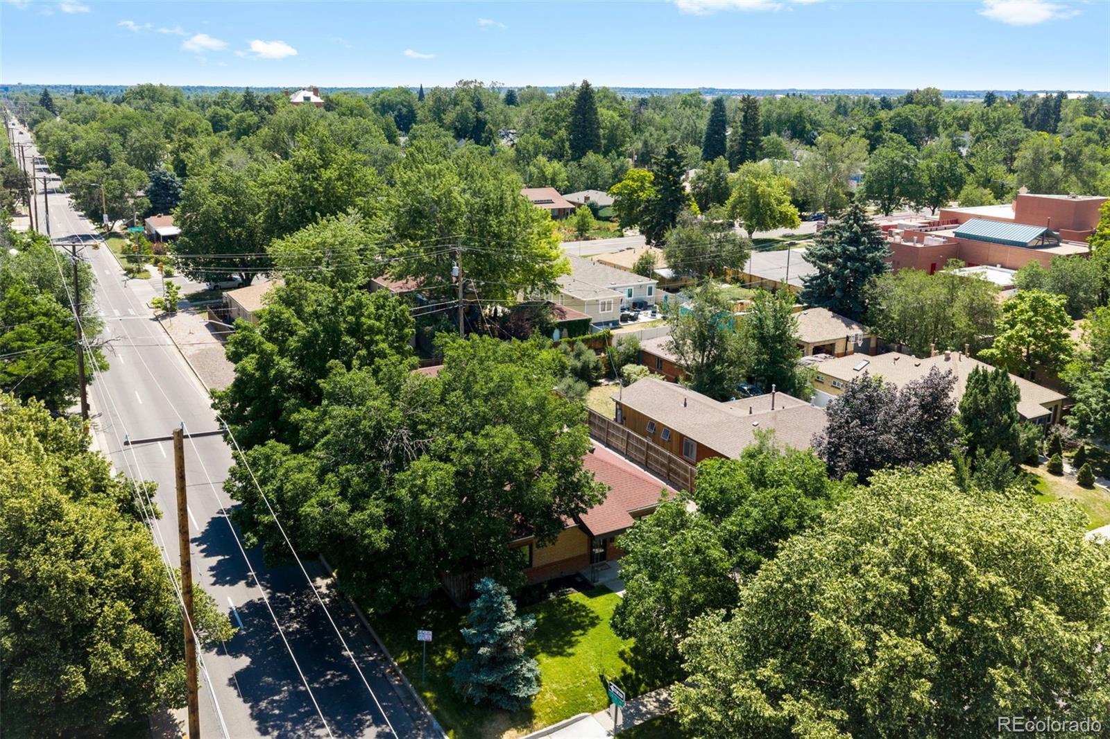 MLS Image #42 for 1370  newport street,denver, Colorado