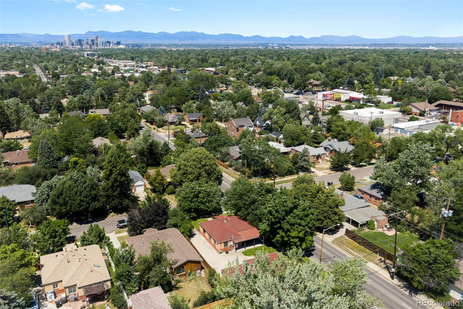 MLS Image #44 for 1370  newport street,denver, Colorado