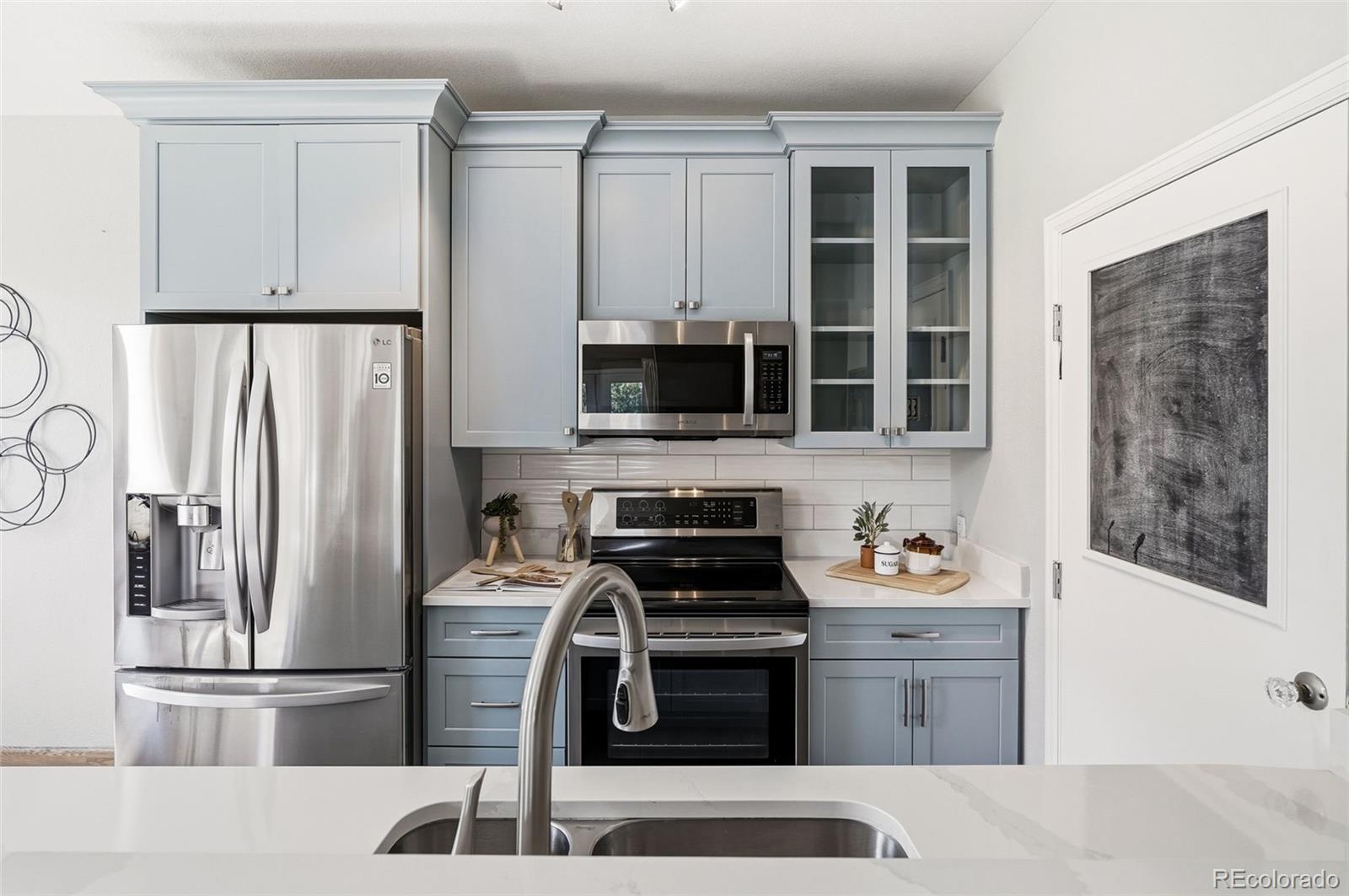 MLS Image #7 for 837 e 17th avenue,denver, Colorado