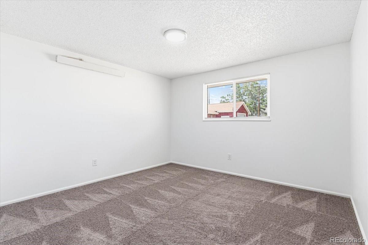 MLS Image #16 for 1961 w pacific place,denver, Colorado