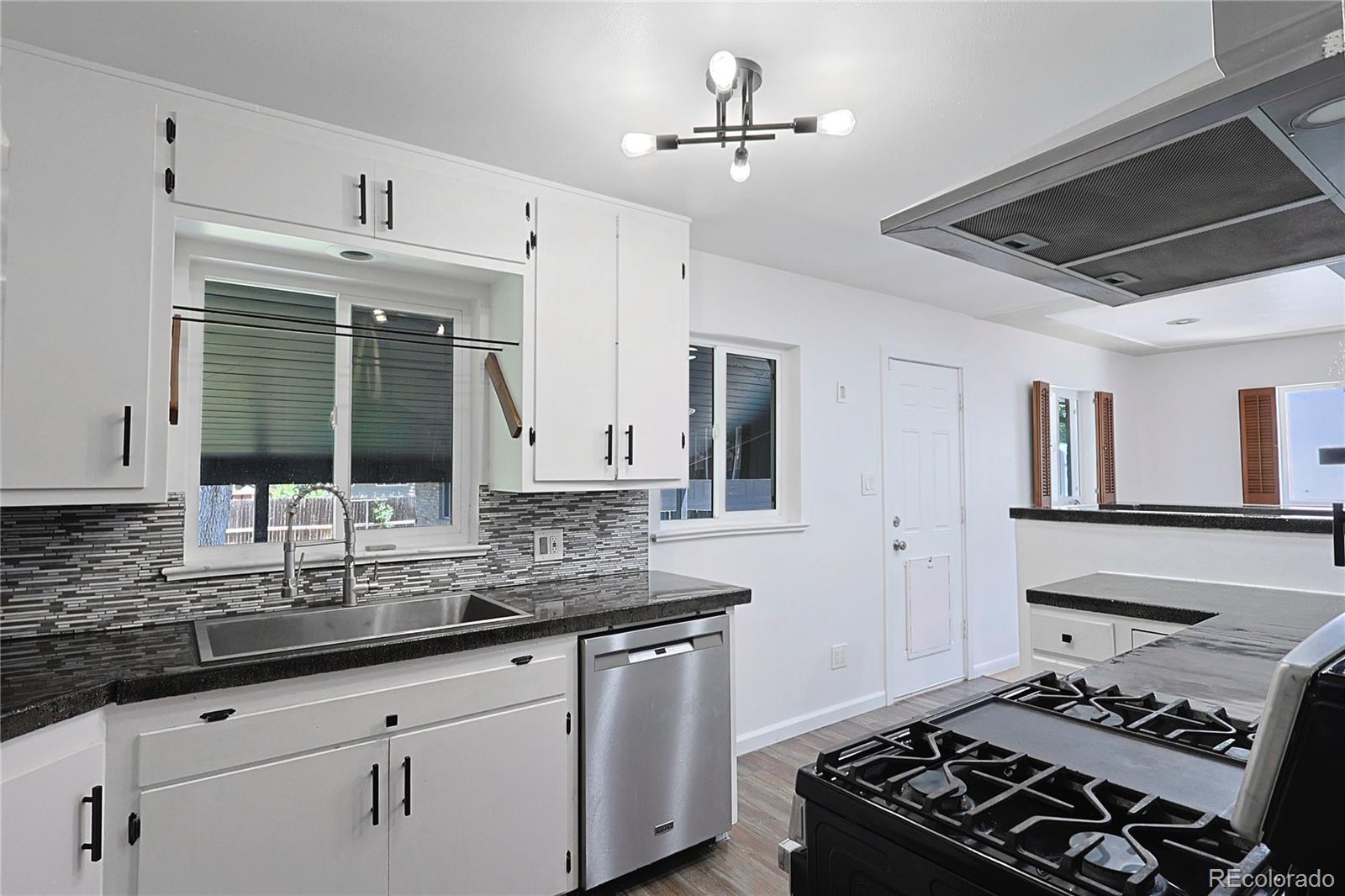 MLS Image #2 for 5740 s fox street,littleton, Colorado