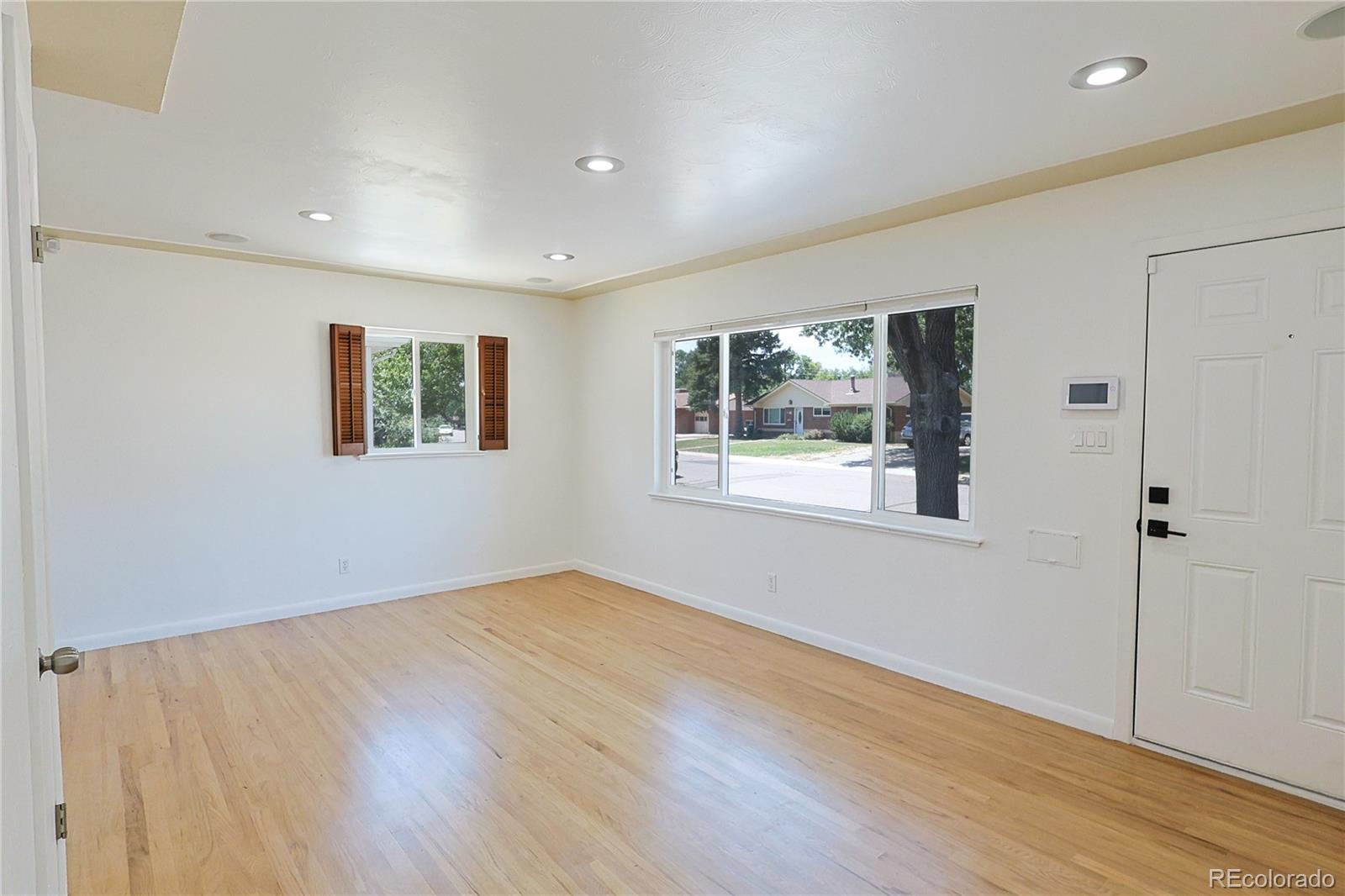 MLS Image #3 for 5740 s fox street,littleton, Colorado