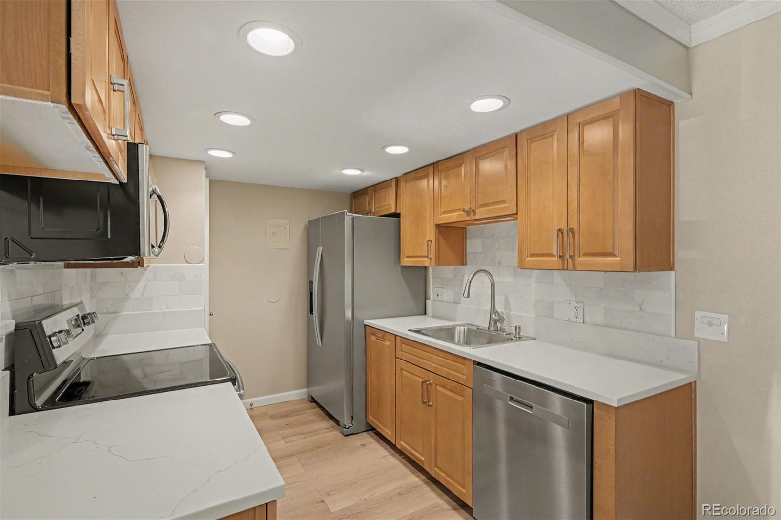 MLS Image #10 for 4400 s quebec street,denver, Colorado