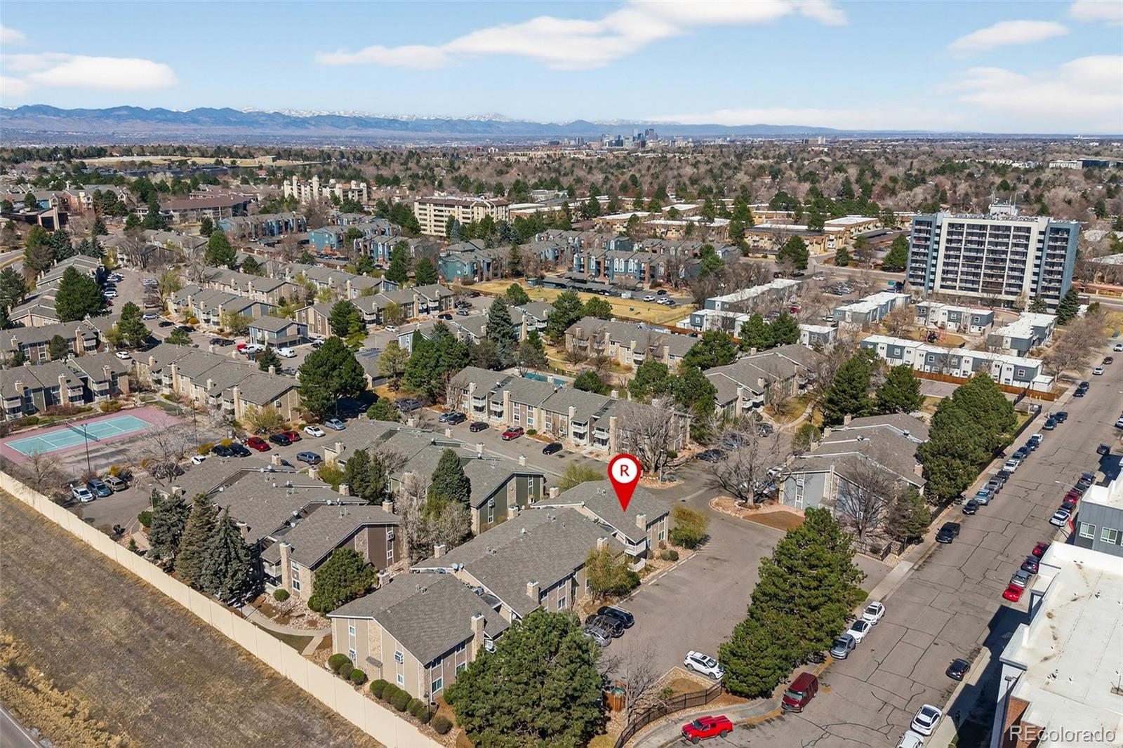 MLS Image #23 for 4400 s quebec street,denver, Colorado