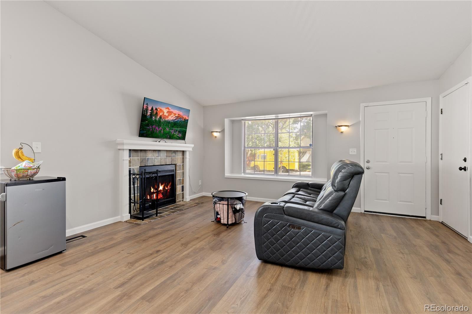 MLS Image #2 for 19314 e purdue circle,aurora, Colorado