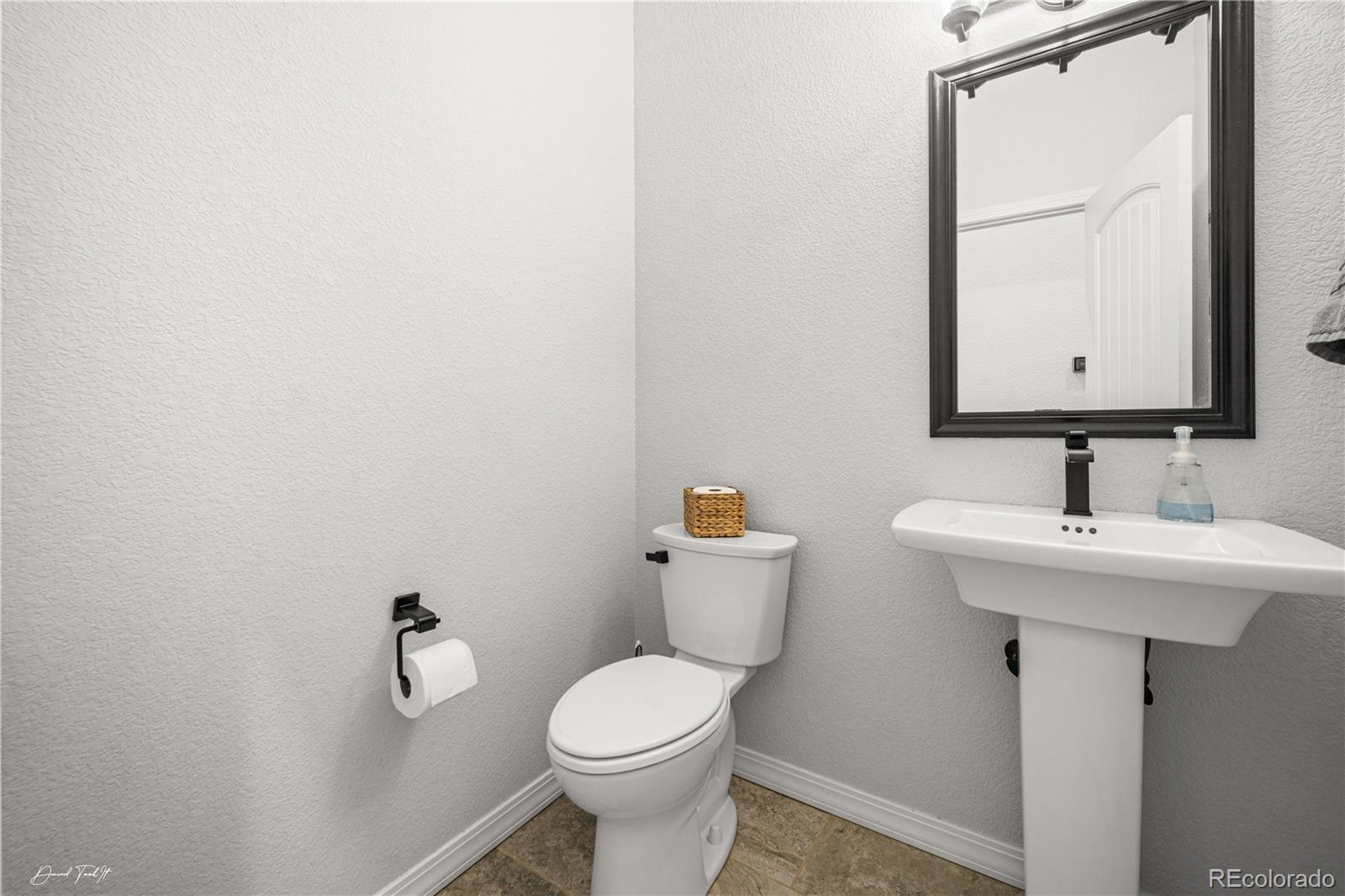 MLS Image #18 for 1075  peaceful court,pueblo, Colorado