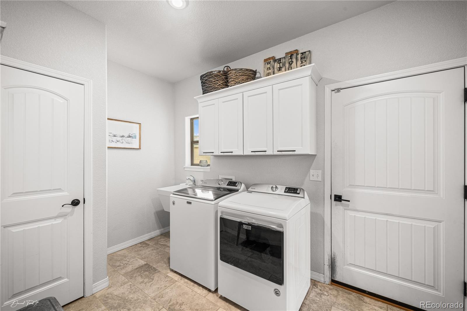 MLS Image #19 for 1075  peaceful court,pueblo, Colorado
