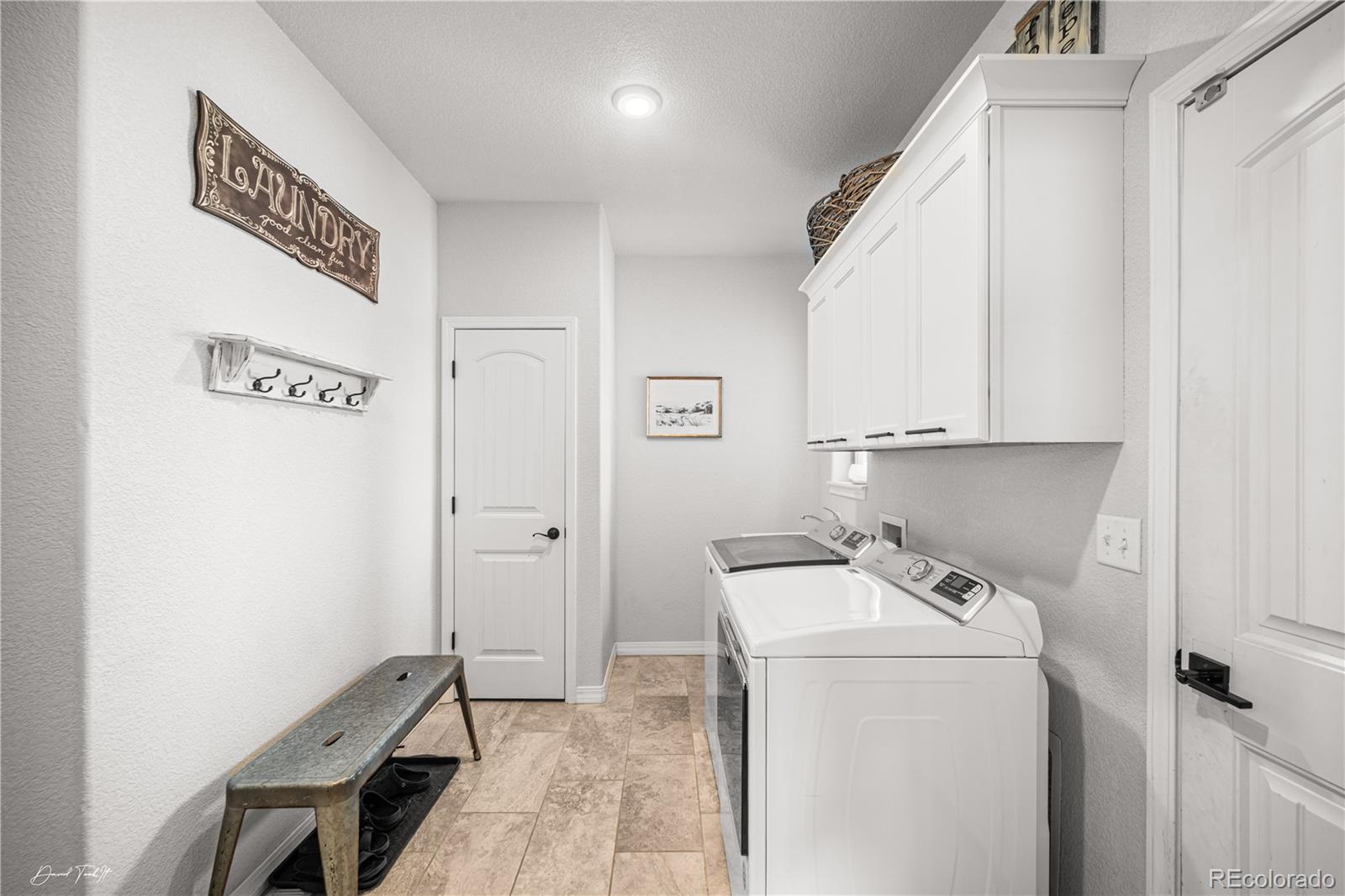 MLS Image #20 for 1075  peaceful court,pueblo, Colorado