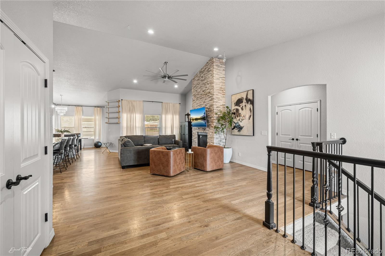 MLS Image #3 for 1075  peaceful court,pueblo, Colorado
