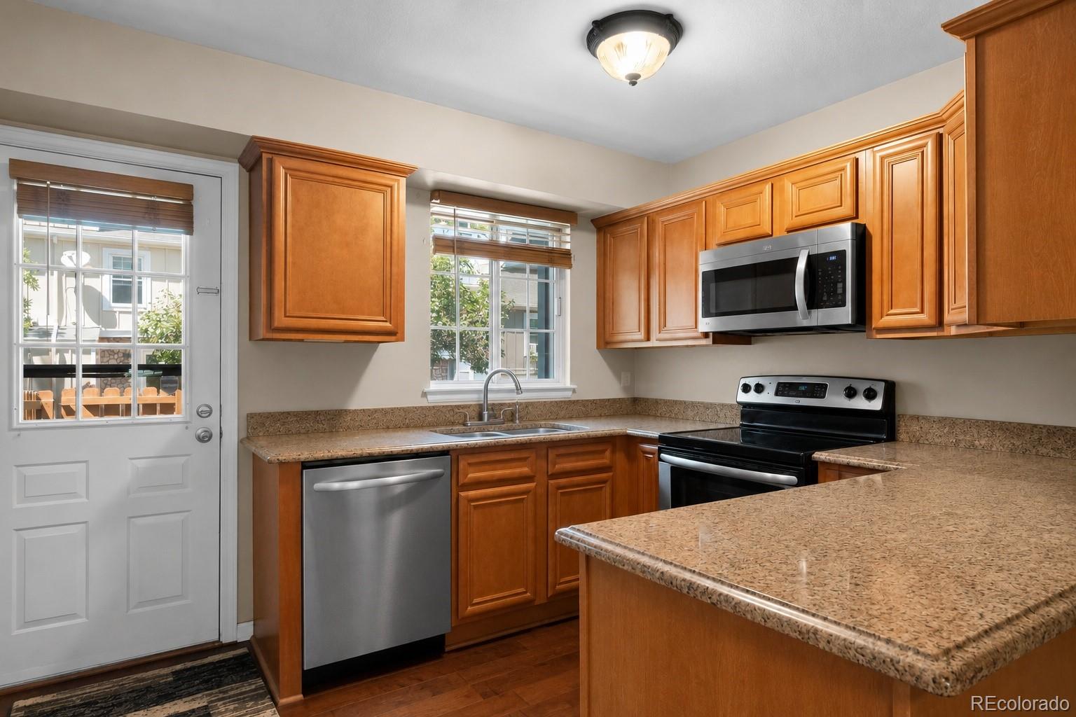 MLS Image #8 for 15497 e louisiana avenue ,aurora, Colorado