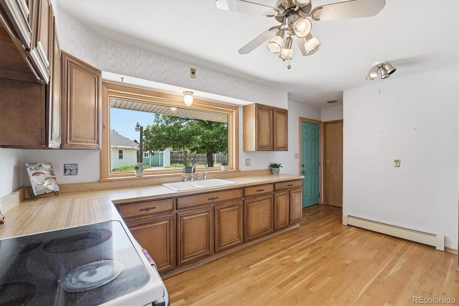 MLS Image #5 for 16162  hi land circle,brighton, Colorado