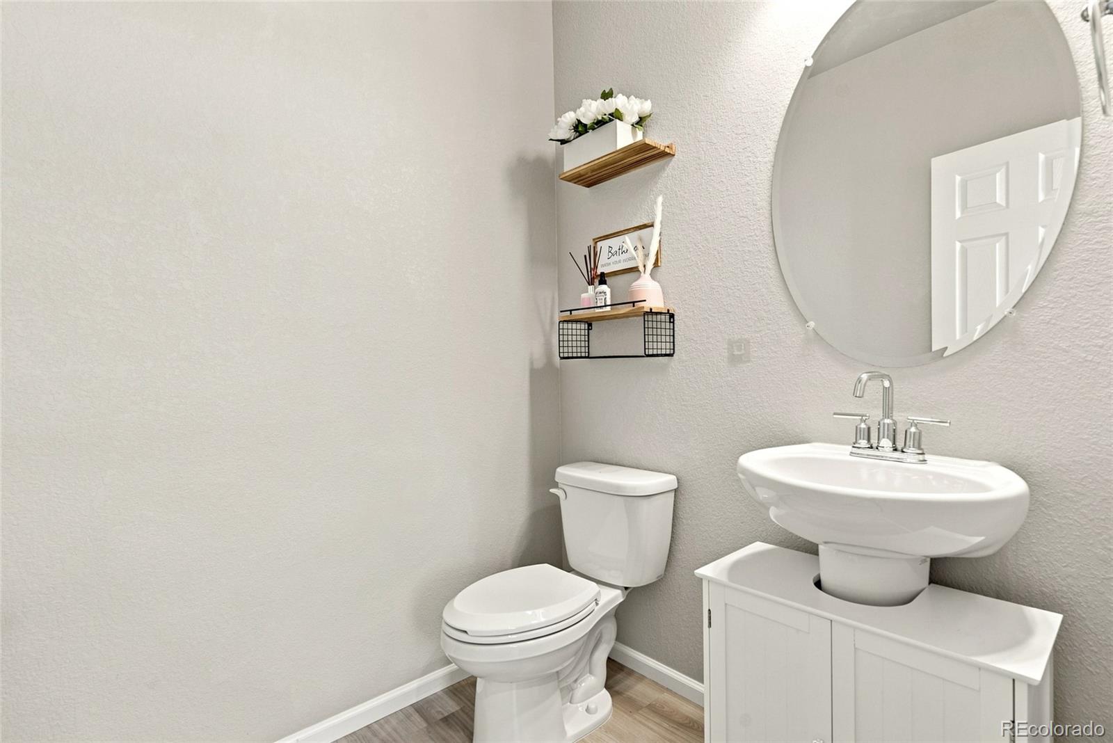MLS Image #18 for 18292 e kansas place,aurora, Colorado