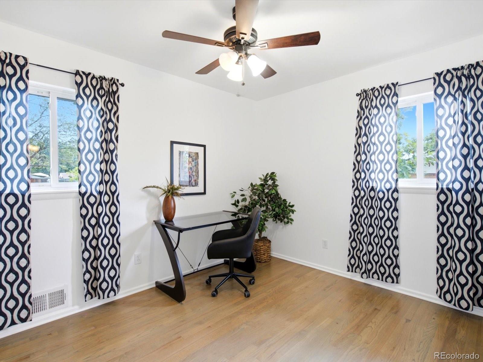 MLS Image #21 for 2888 s zurich court,denver, Colorado