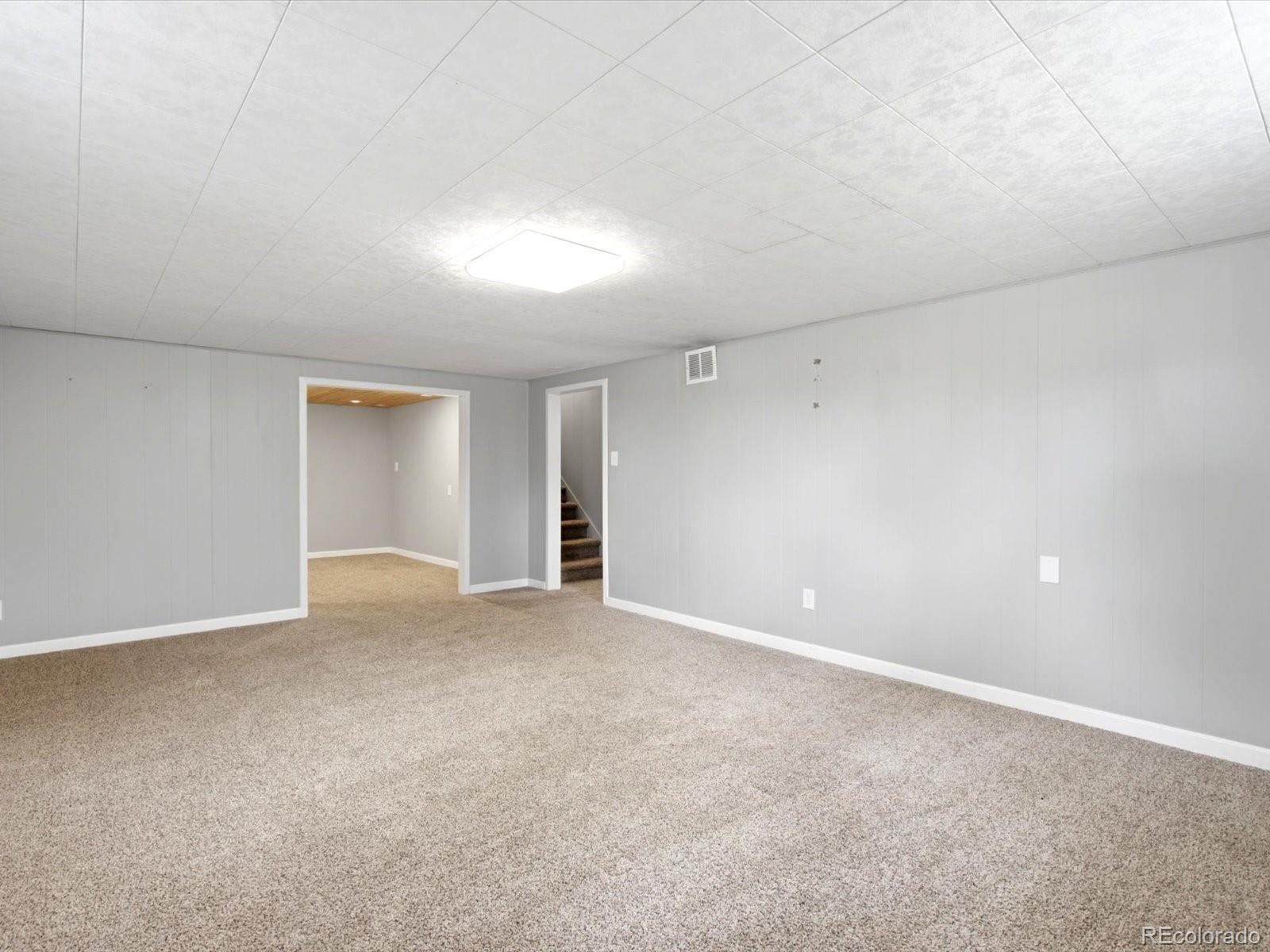 MLS Image #23 for 2888 s zurich court,denver, Colorado