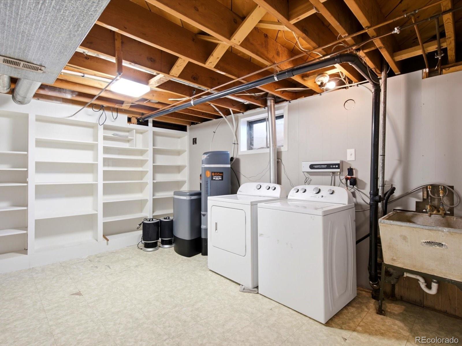 MLS Image #32 for 2888 s zurich court,denver, Colorado