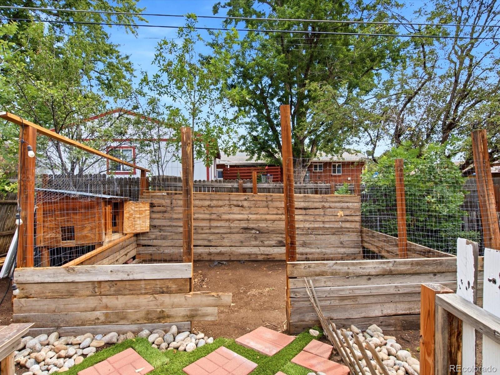 MLS Image #38 for 2888 s zurich court,denver, Colorado