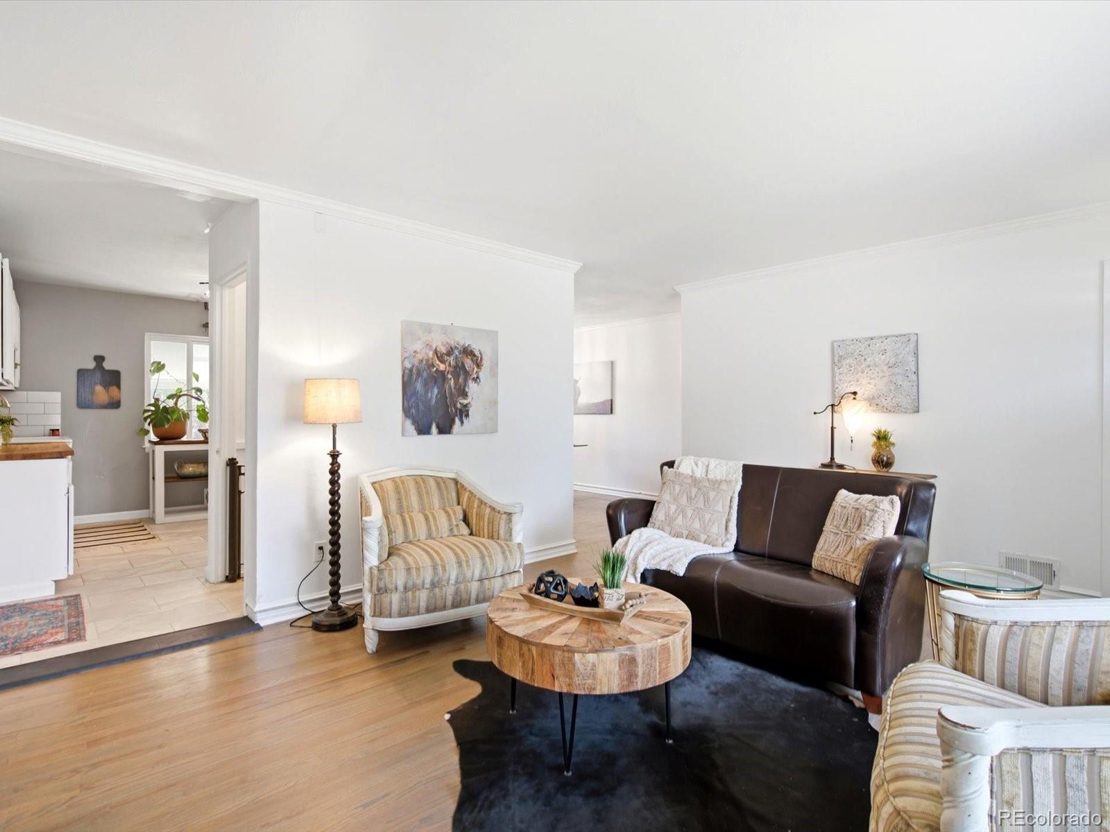 MLS Image #9 for 2888 s zurich court,denver, Colorado