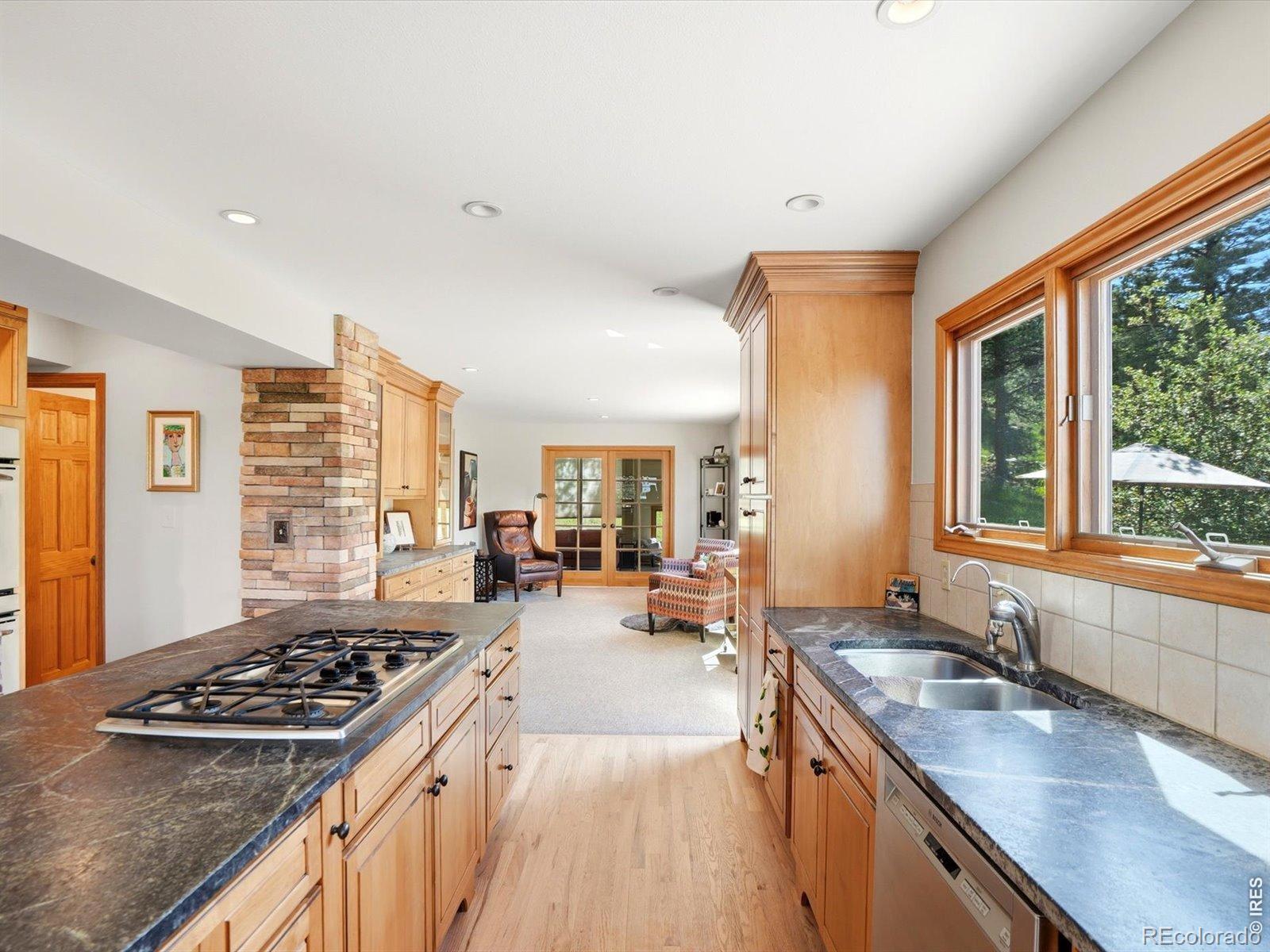 MLS Image #12 for 2671  crestridge court,boulder, Colorado