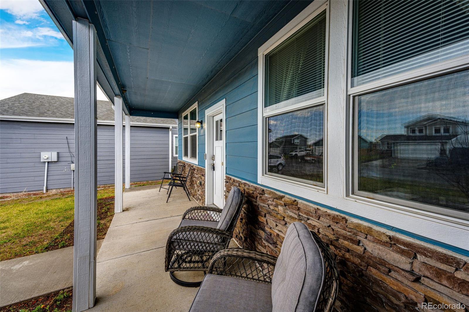 MLS Image #3 for 565 s 3rd avenue,deer trail, Colorado