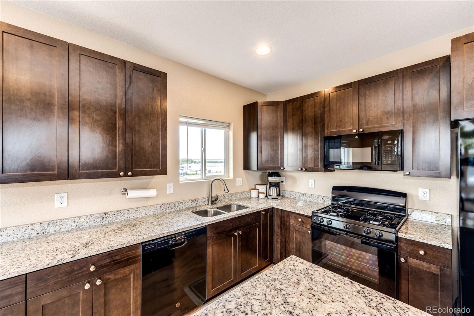 MLS Image #9 for 565 s 3rd avenue,deer trail, Colorado