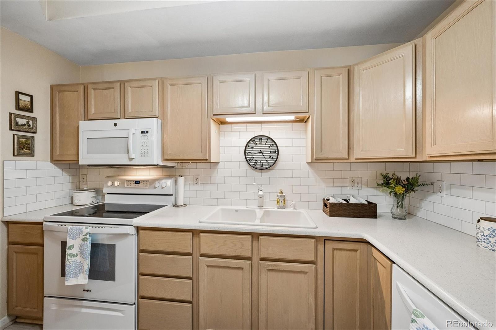 MLS Image #9 for 2800 w centennial drive b,littleton, Colorado