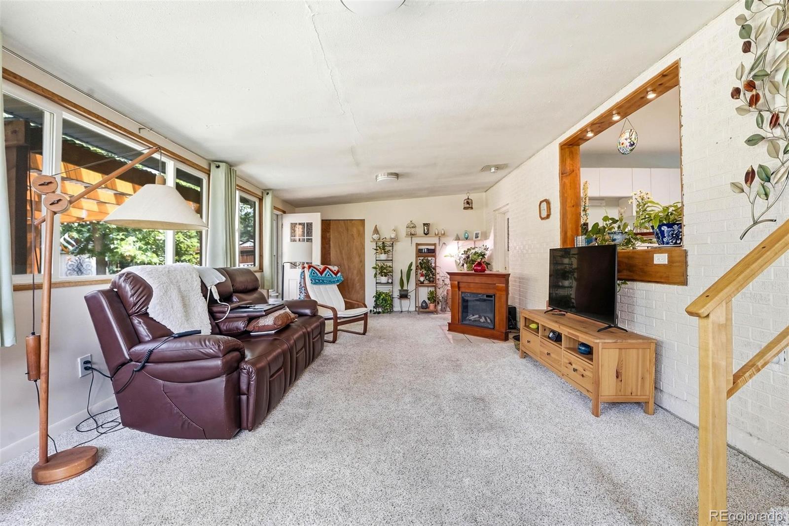 MLS Image #12 for 2927 s stuart street,denver, Colorado