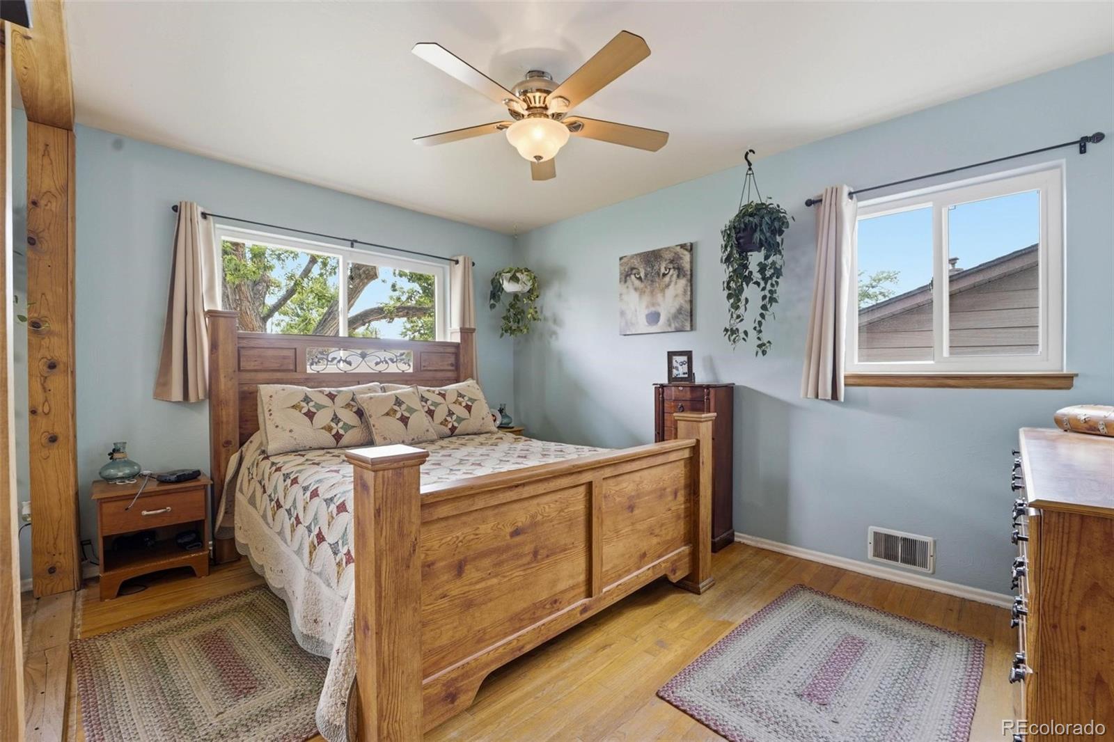 MLS Image #16 for 2927 s stuart street,denver, Colorado