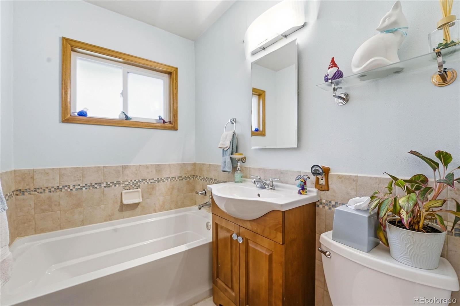 MLS Image #21 for 2927 s stuart street,denver, Colorado
