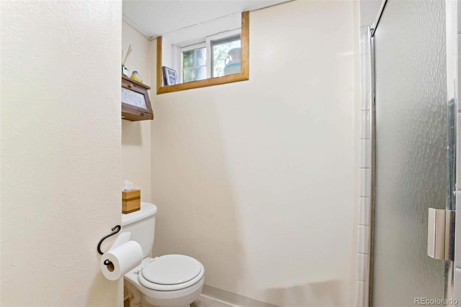 MLS Image #27 for 2927 s stuart street,denver, Colorado